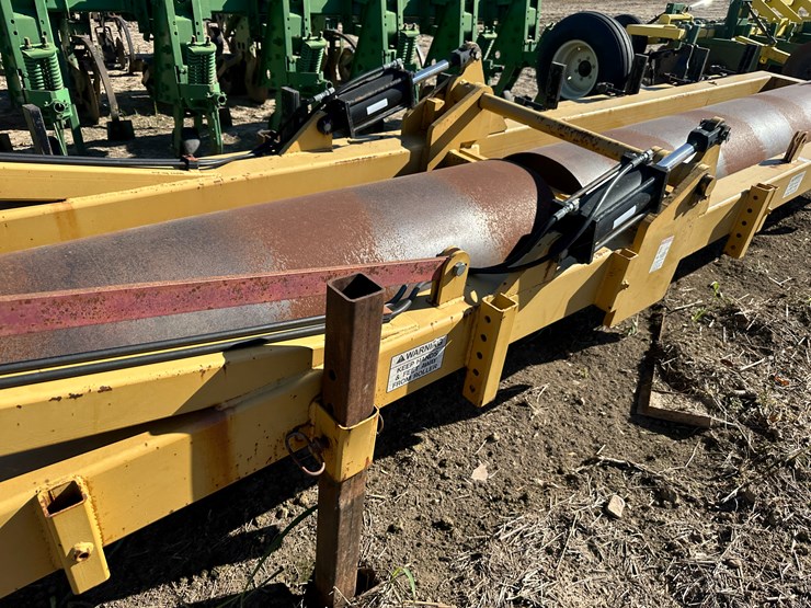 #33729-•-brandt-16-row-30"-hr40-hipper-roller-image-37