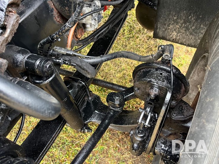 2004-international-7400-image-54