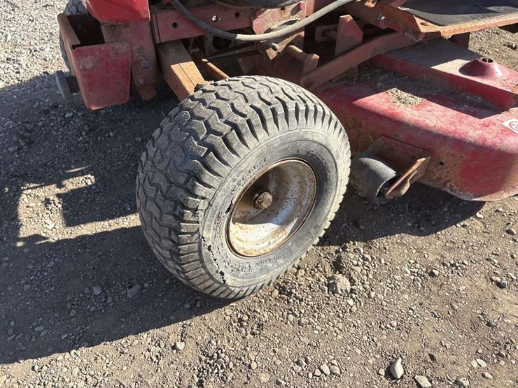 wheelhorse-312-8-image-6