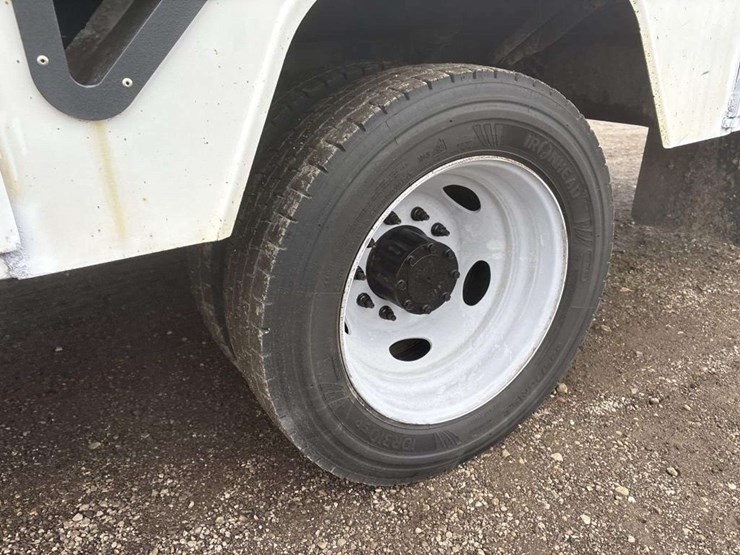 2012-ford-f450-image-9