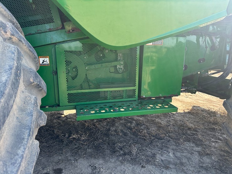 john-deere-s690-image-26