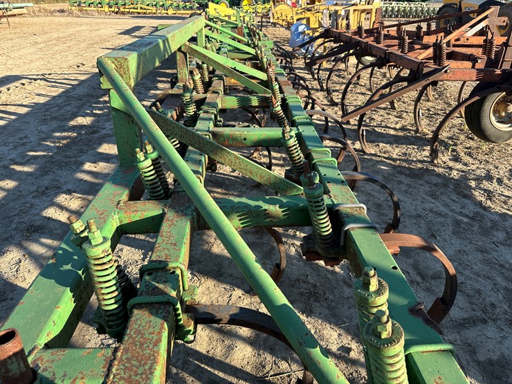 john-deere-105-image-19