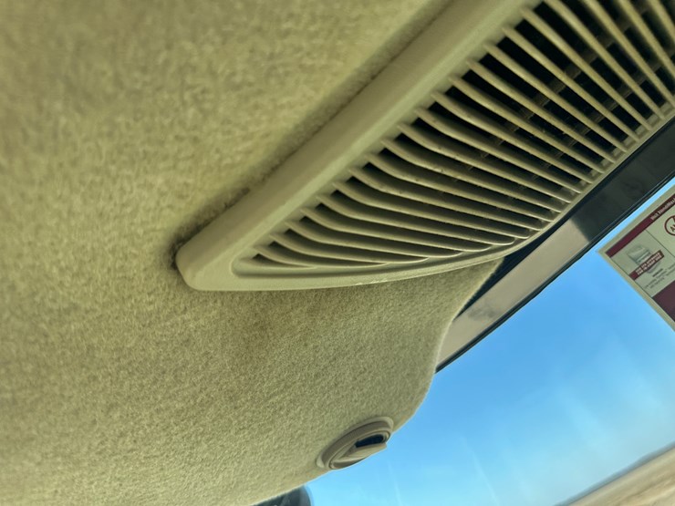 2016-john-deere-90-image-104