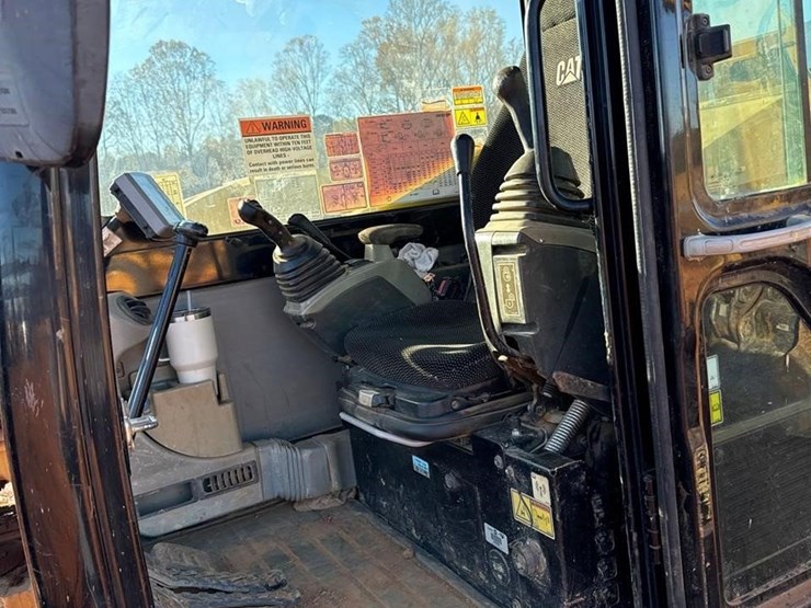 2016-caterpillar-308e2-cr-image-20