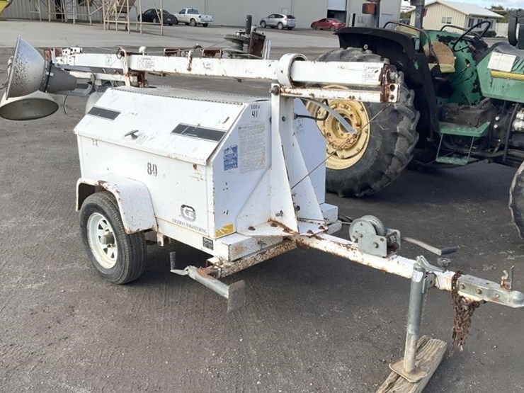 coleman-15'-portable-adj.-light-plant,-diesel-image-1