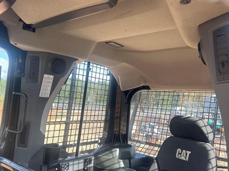 2021-caterpillar-d5-image-37