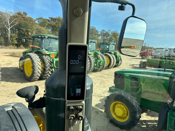 2016-john-deere-8320r-image-68
