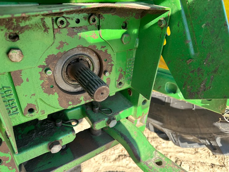 2010-john-deere-7130-image-17