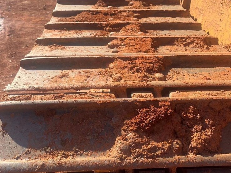 2010-deere-450j-lgp-image-12