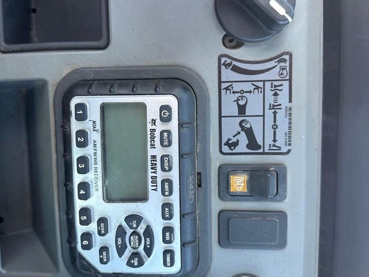 2018-bobcat-e55-image-31