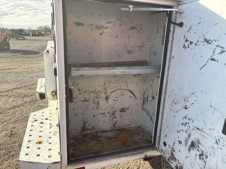 2015-ford-f350-image-16