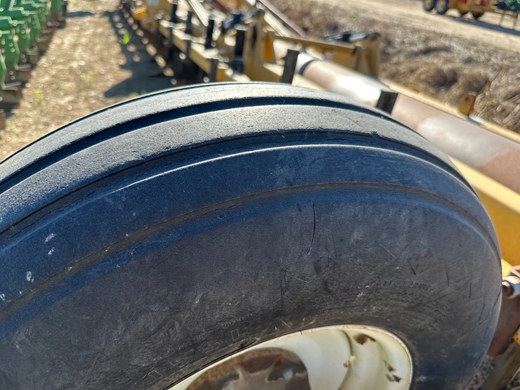 #33729-•-brandt-16-row-30"-hr40-hipper-roller-image-6