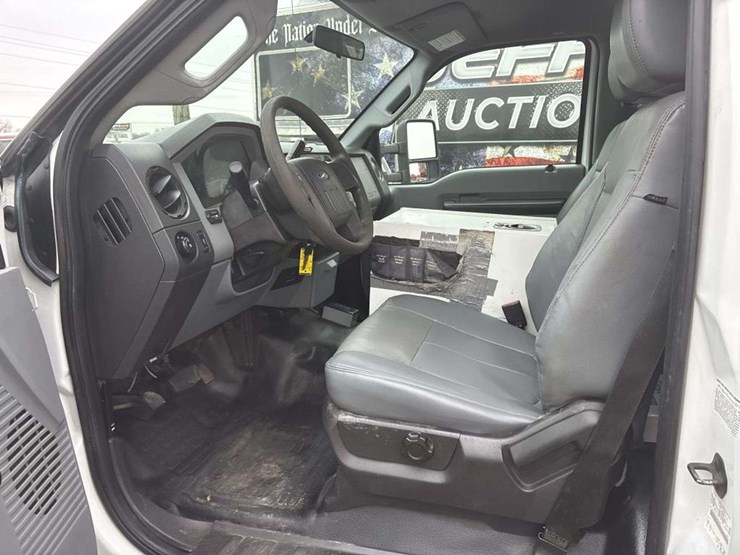 2012-ford-f450-image-13