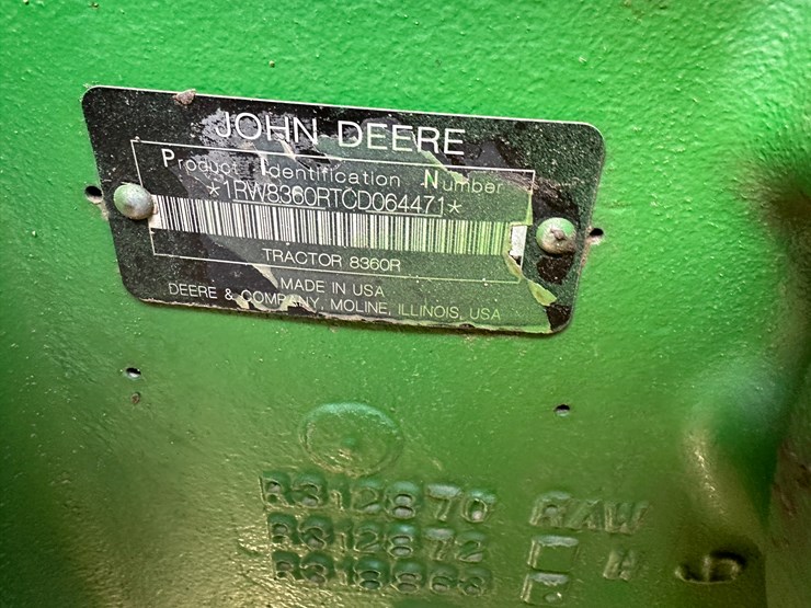 2012-john-deere-8360r-image-76
