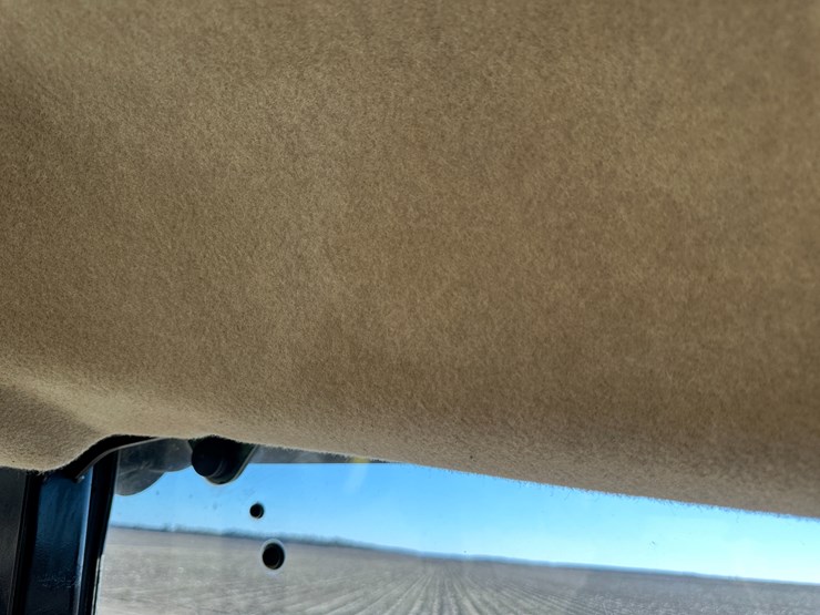 2011-john-deere-5095m-image-65