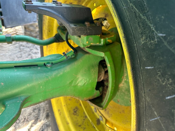 2010-john-deere-8360r-image-15