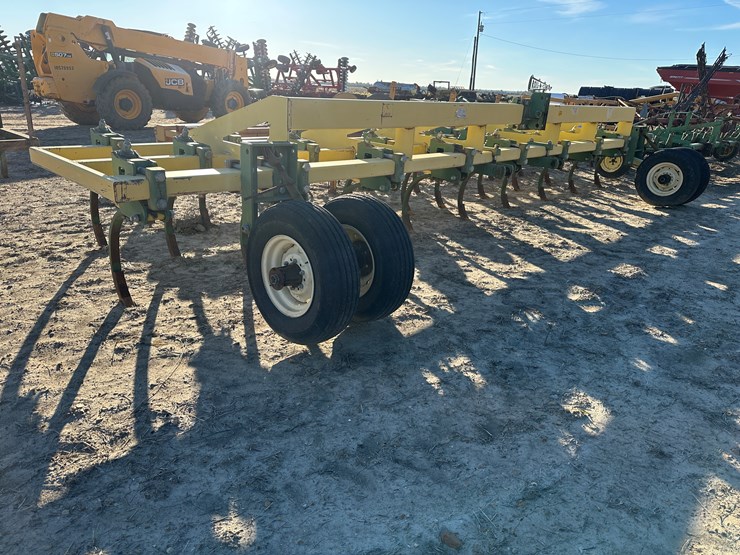 #33746-•-roll-a-cone-12.5'-chisel-plow-10-2397-image-2