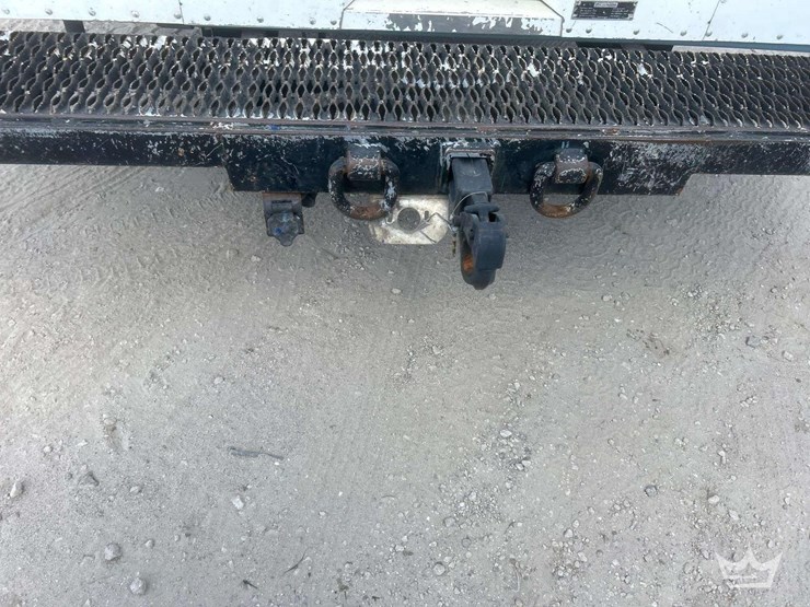 2014-freightliner-mt55-image-28