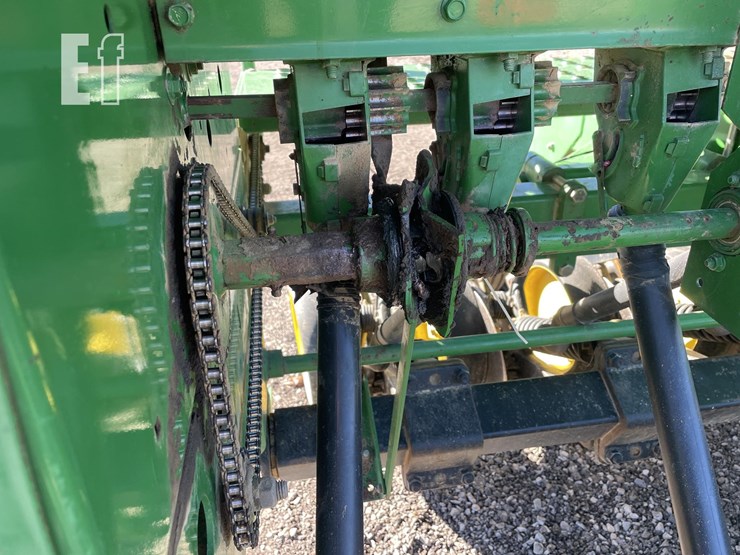 1997-john-deere-750-image-28