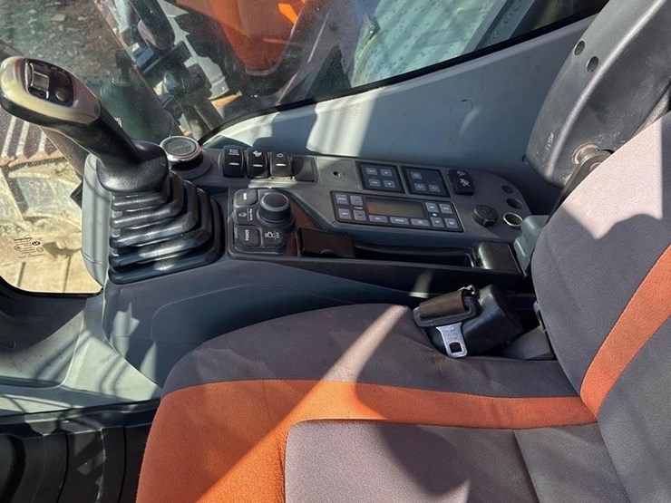 2018-doosan-dx300-lc-5-image-32