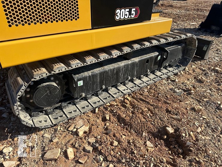 caterpillar-305.5e2-image-18