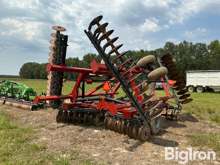 2018-case-ih-345-image-5