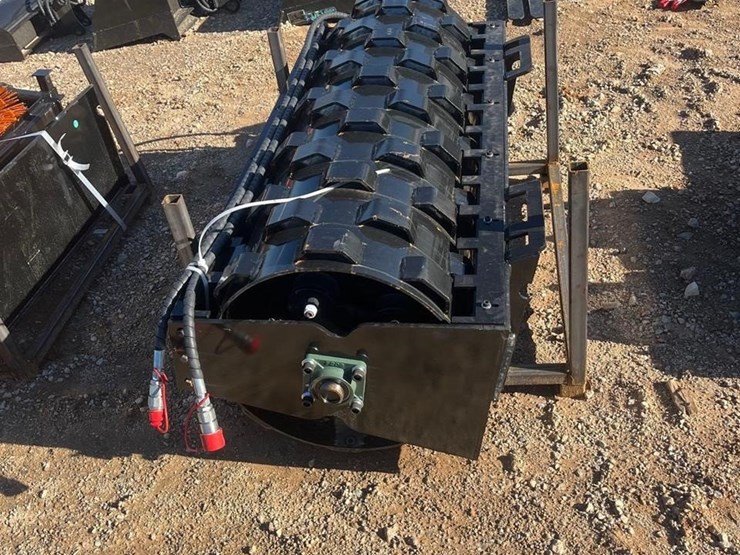 future-59in-hydraulic-skid-steer-brush-cutters-image-4