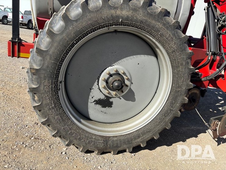 case-ih-2800-image-42
