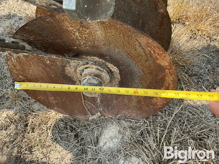 2018-case-ih-345-image-18