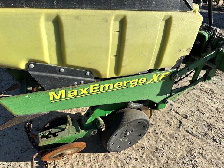 john-deere-1720-image-43