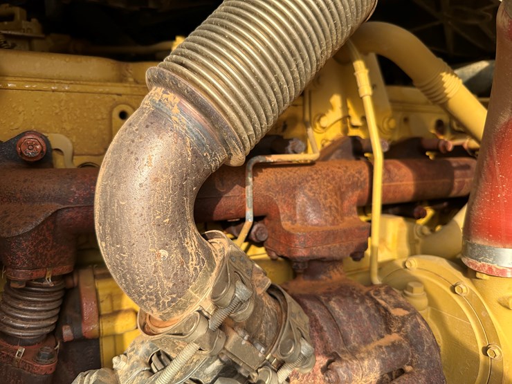 2022-caterpillar-140gc-image-64