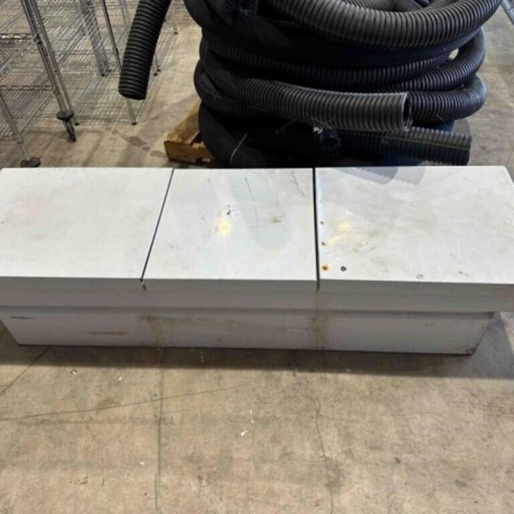 70” Atwood's Truck Tool Bed, no key