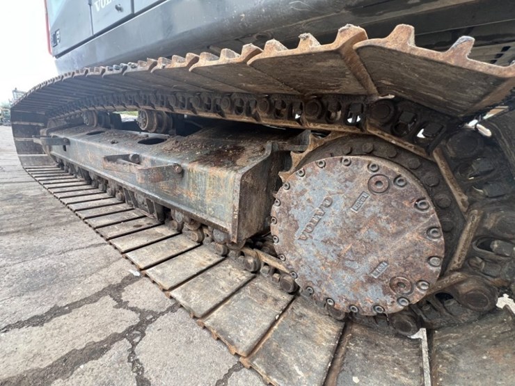 2017-volvo-ec220el-image-28