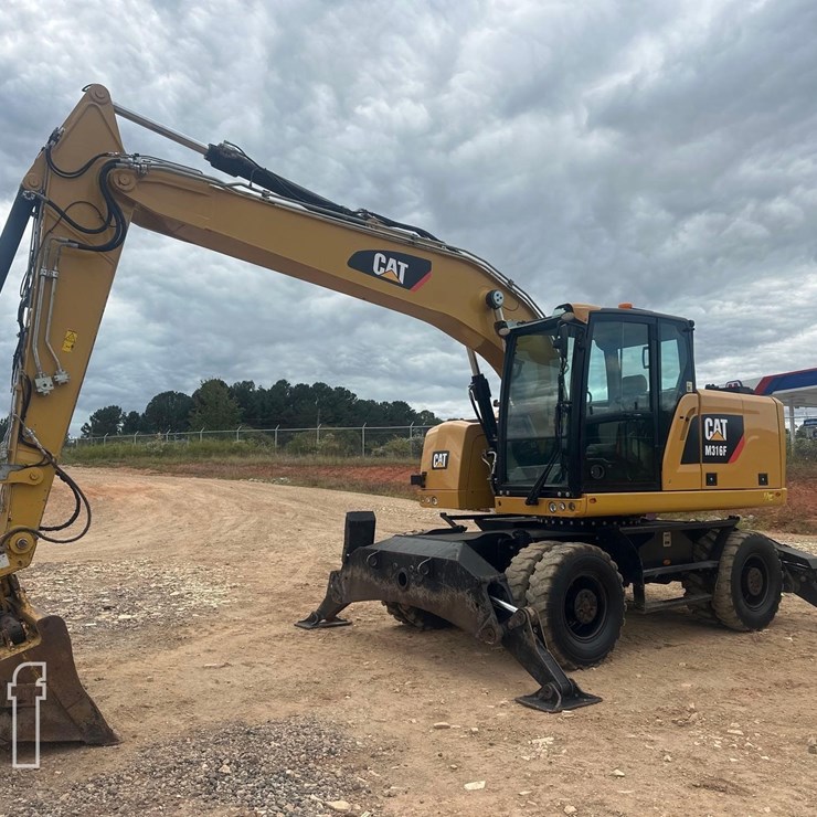 2017 CATERPILLAR M316F