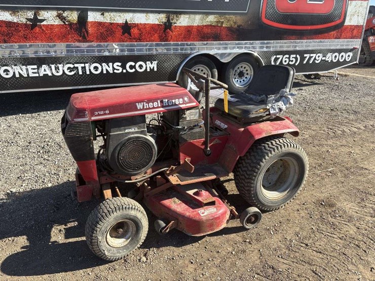 wheelhorse-312-8-image-1