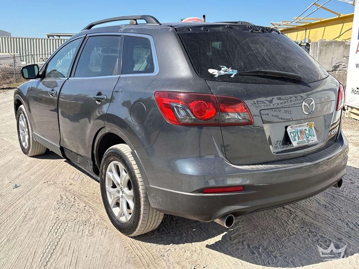 2014-mazda-cx9-image-4