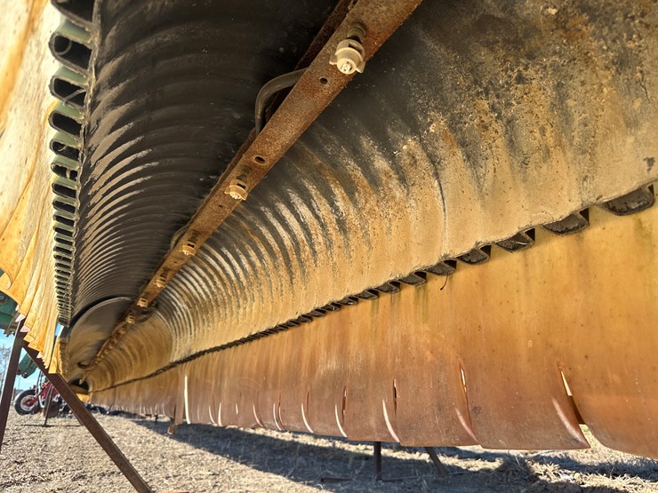 #33737-•-~22'-hooded-sprayer-image-5