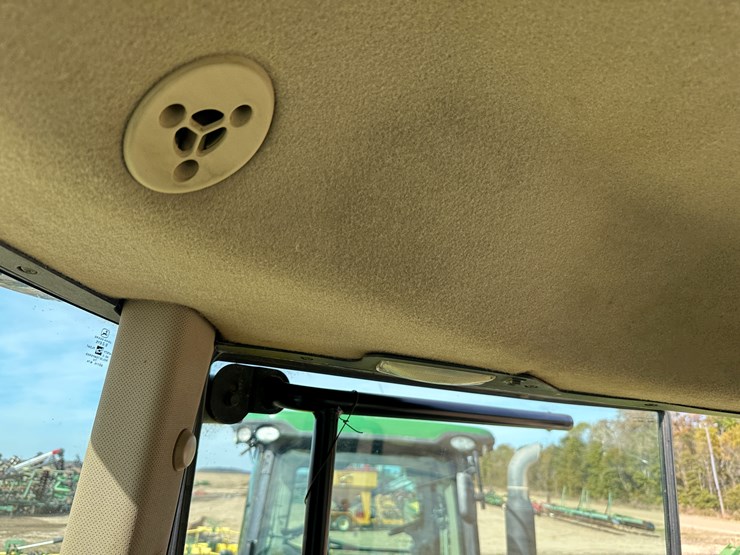 2006-john-deere-8430-image-62