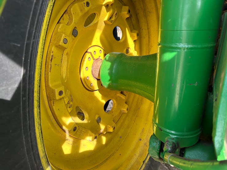2006-john-deere-8430-image-13