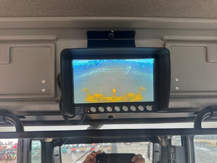 2022-caterpillar-140gc-awd-image-116