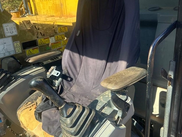 2014-caterpillar-320elrr-image-9