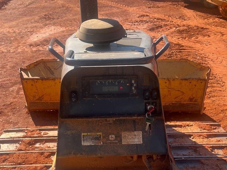 2010-deere-450j-lgp-image-19