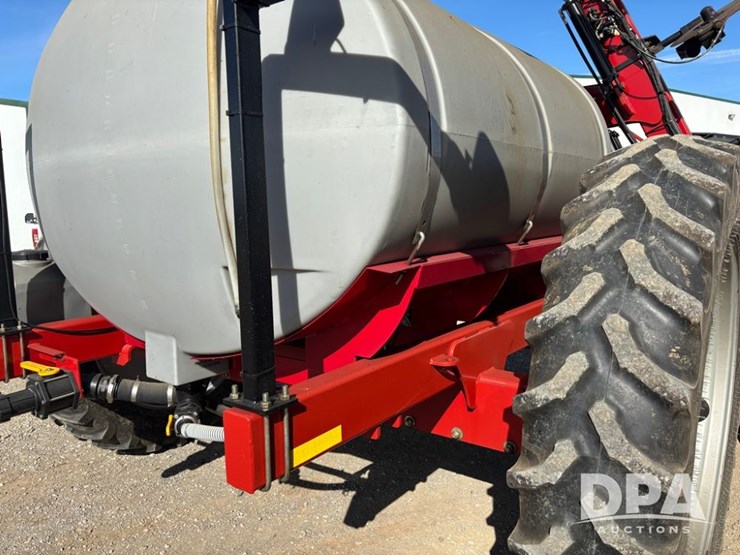 case-ih-2800-image-40