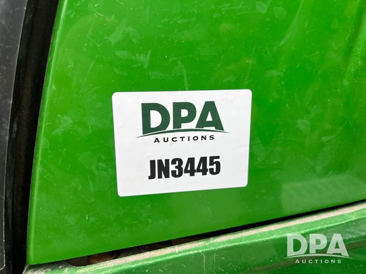 2017-john-deere-f4365-image-68