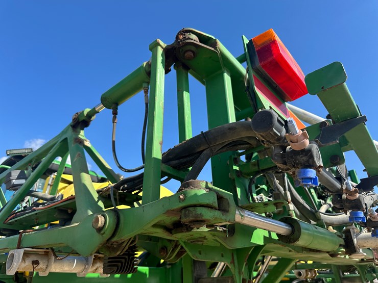 2012-john-deere-80-image-19