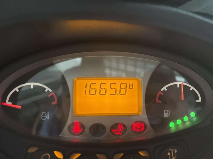 2019-bobcat-t870-image-20