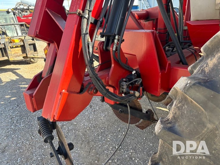 case-ih-2800-image-27