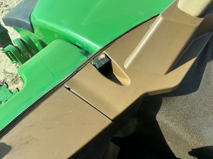 2006-john-deere-8430-image-68