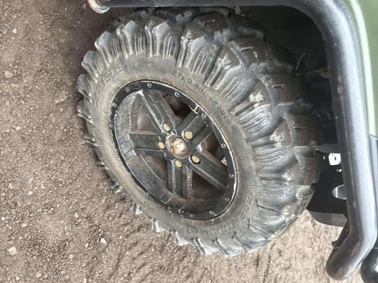 2016-john-deere-gator-image-12