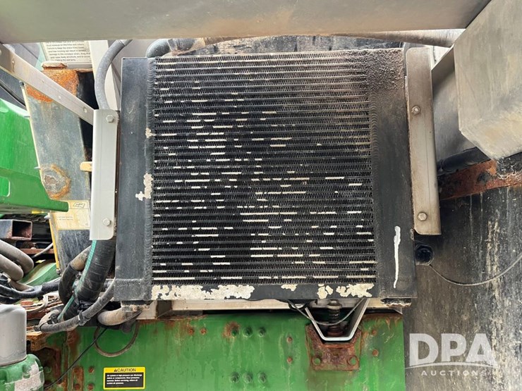 2017-john-deere-f4365-image-41